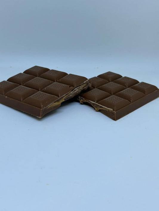 tablette de chocolats lait fourré au praliné
